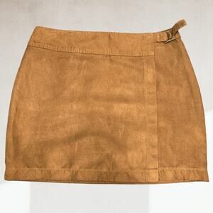 Hollister Camel Colored Y2K style Mini skirt Brown. Juniors Size 7